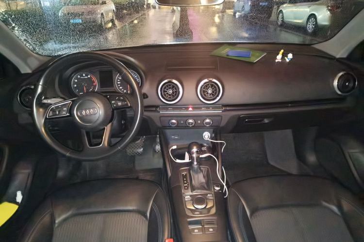 Used Audi A3 2019 Sportback 35 TFSI Fashion Edition China V Interior 2