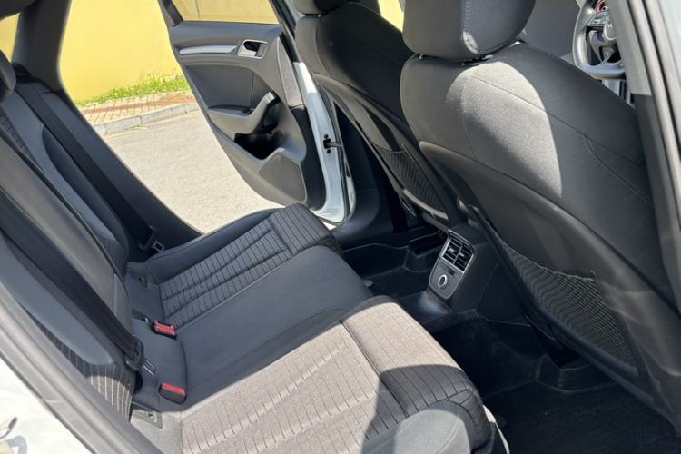 Used Audi A3 2019 Limousine 35 TFSI Sport Edition China V Emission Standard Interior 2