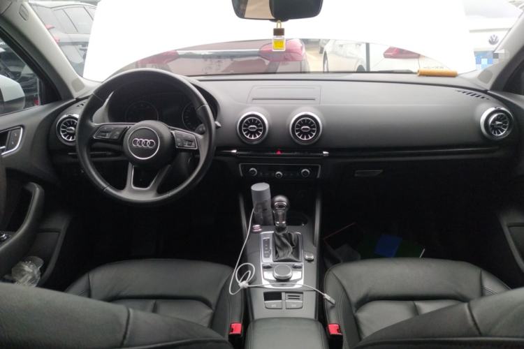 Used Audi A3 2019 Limousine 35 TFSI Style Version China V Emission Standard Interior 2
