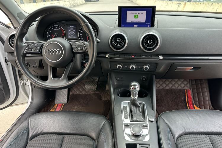 Used Audi A3 2019 Limousine 35 TFSI Fashion Edition China V standard Interior 2