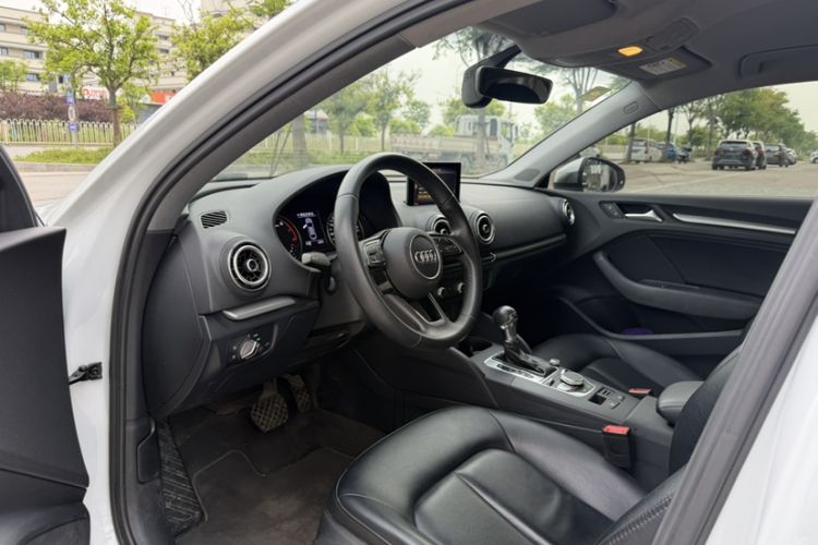Used Audi A3 2019 Limousine 35 TFSI Ambition China V Interior 3