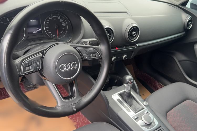Used Audi A3 2019 Limousine 35 TFSI Ambition China V Interior 3