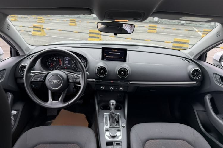 Used Audi A3 2019 Limousine 35 TFSI Ambition China V Interior 3