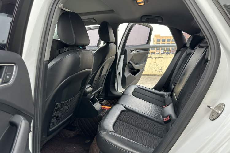 Used Audi A3 2019 Limousine 35 TFSI Fashion Edition China V standard Interior 3