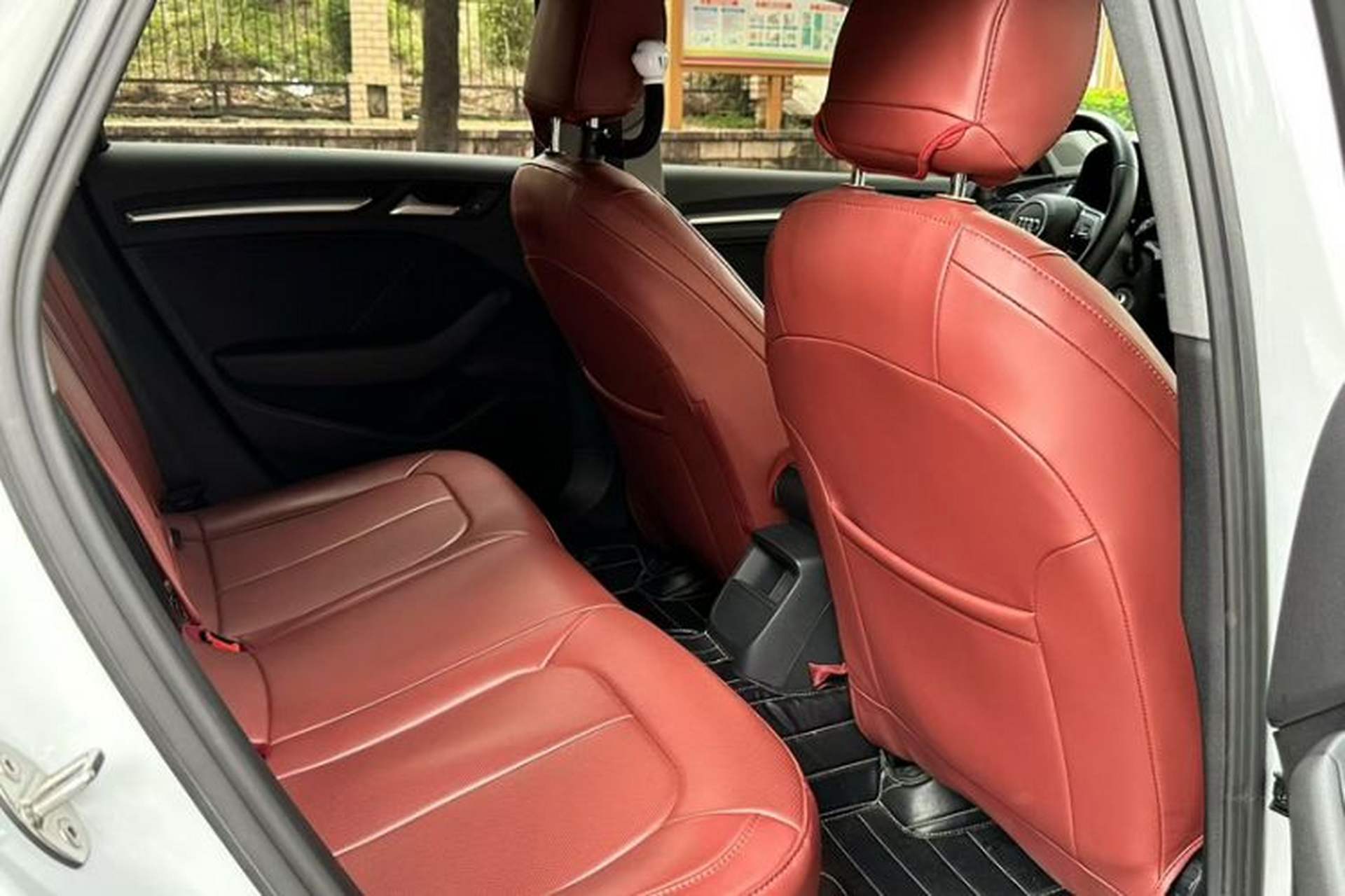 Used Audi A3 2019 Limousine 35 TFSI Ambition China VI Interior 4