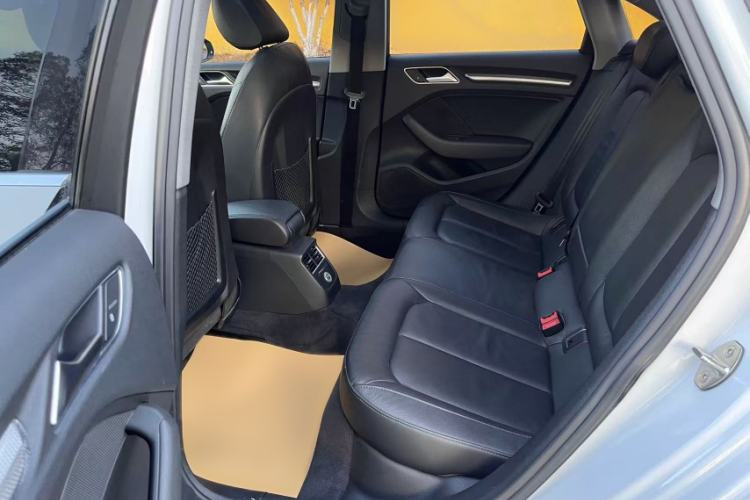 Used Audi A3 2019 Limousine 35 TFSI Style Edition China VI Emission Standard Interior 4