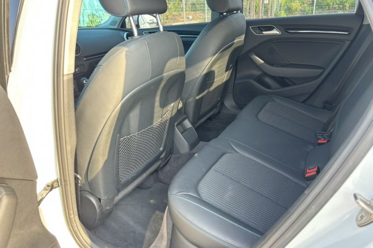 Used Audi A3 2019 Limousine 35 TFSI Fashion Edition China VI Emission Standard Interior 5
