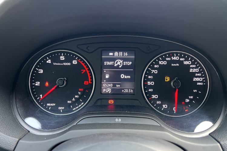 Used Audi A3 2019 Sportback 35 TFSI Ambition China VI Interior 8