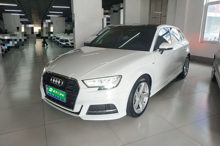 Audi A3 2019 Sportback 35 TFSI Fashion Edition China V usata Guazi used car, China used car export, Used car for sale, Used cars, Cheapest cars for sale
