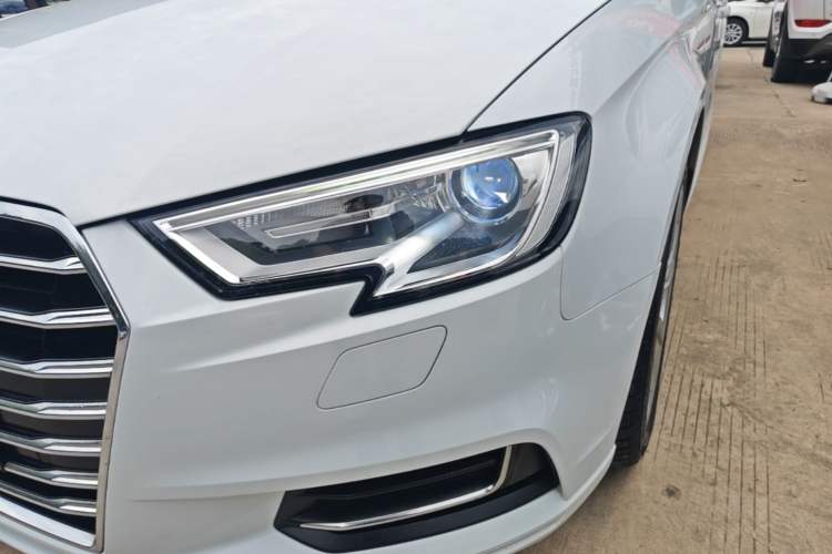 Used Audi A3 2019 Limousine 35 TFSI Ambition China V Left Front Headlight