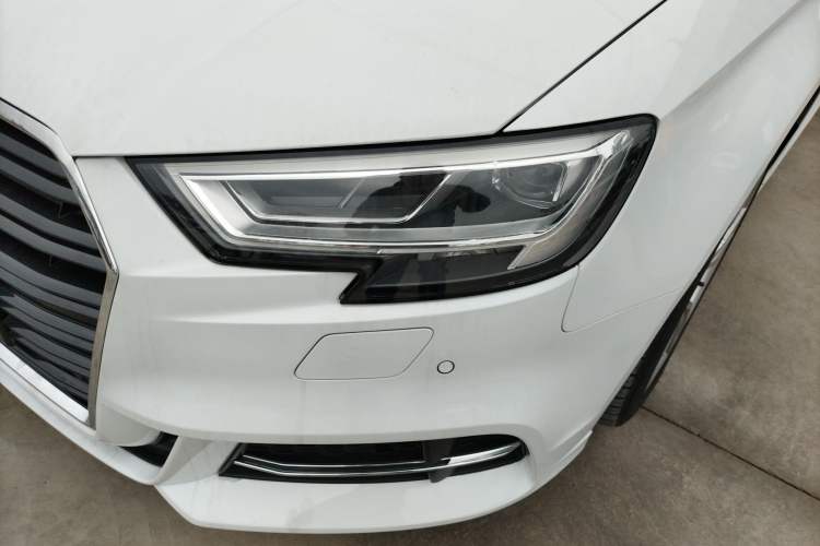 Used Audi A3 2019 Limousine 35 TFSI Fashion Edition China VI Emission Standard Left Front Headlight