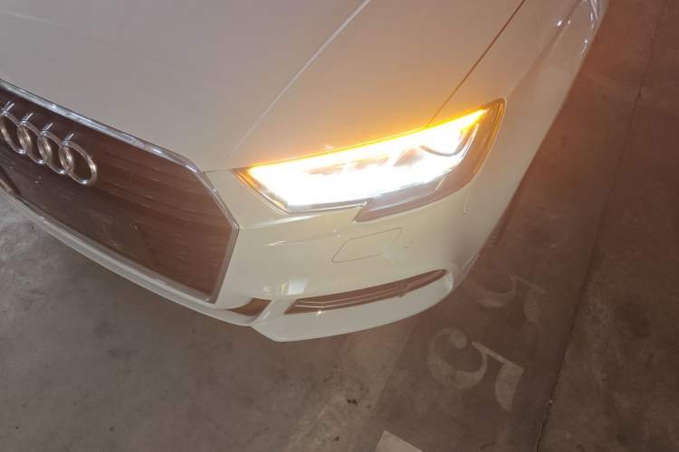 Used Audi A3 2019 Limousine 35 TFSI Fashion Edition China VI Emission Standard Left Front Headlight