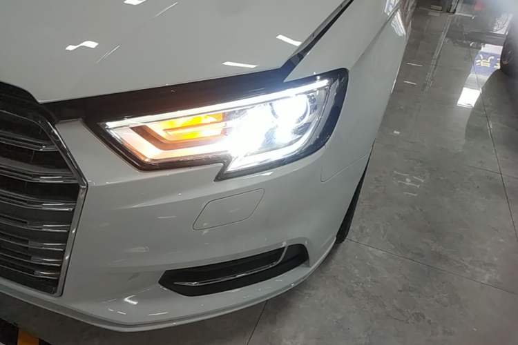 Used Audi A3 2019 Limousine 35 TFSI Ambition China VI Left Front Headlight