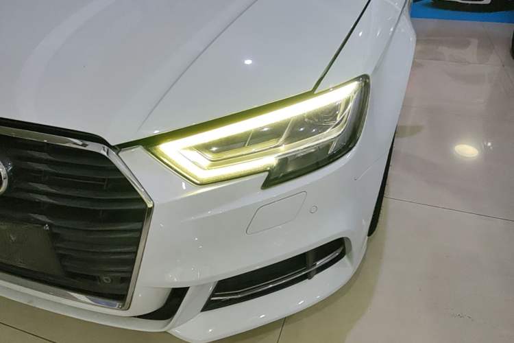Used Audi A3 2019 Limousine 35 TFSI Fashion Edition China V standard Left Front Headlight