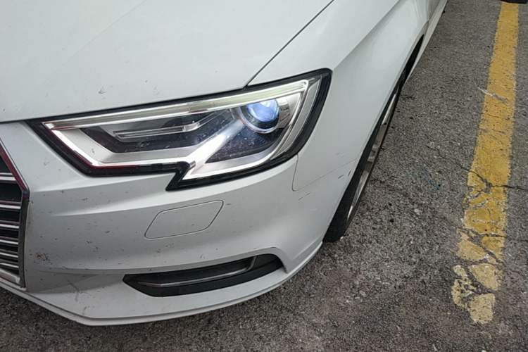 Used Audi A3 2019 Limousine 35 TFSI Ambition China VI Left Front Headlight