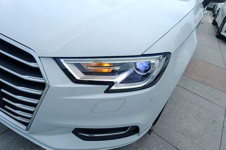 Used Audi A3 2019 Limousine 35 TFSI Ambition China VI Left Front Headlight