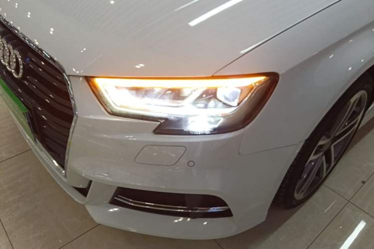 Used Audi A3 2019 Limousine 35 TFSI Sport Edition China V Emission Standard Left Front Headlight