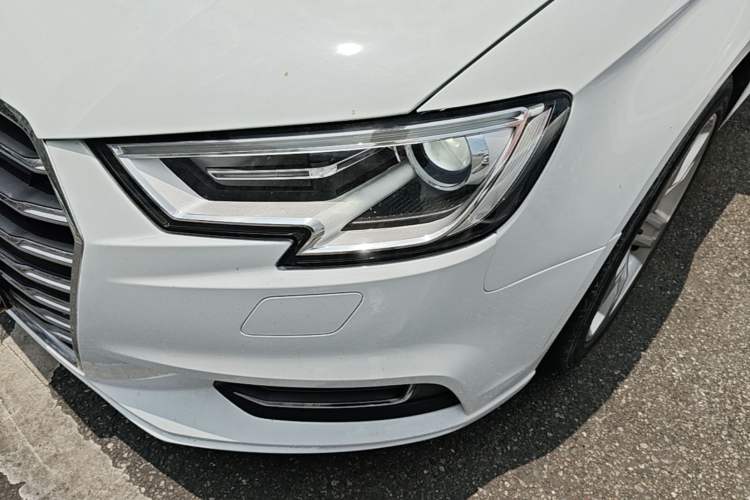 Used Audi A3 2019 Limousine 35 TFSI Ambition China VI Left Front Headlight
