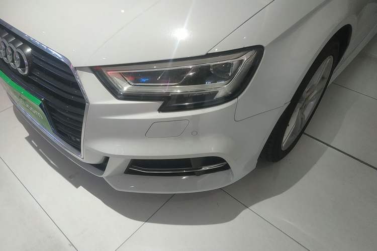 Used Audi A3 2019 Limousine 35 TFSI Fashion Edition China VI Emission Standard Left Front Headlight