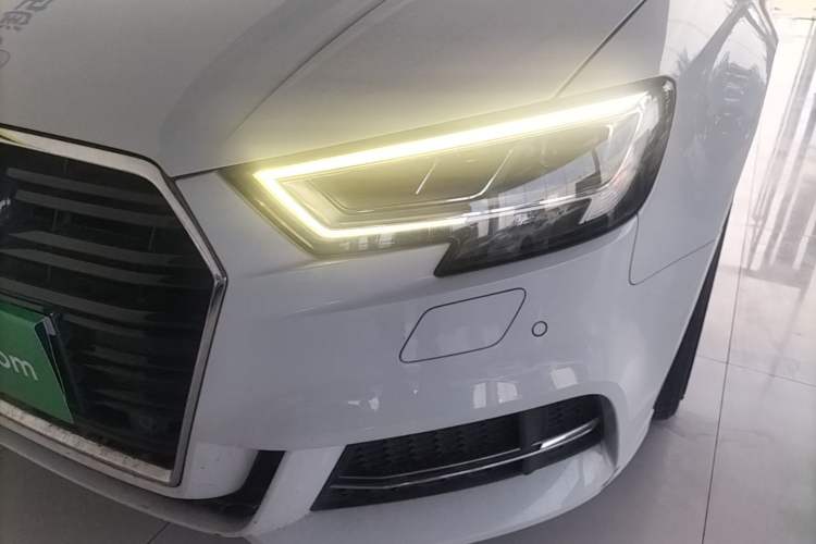 Used Audi A3 2019 Limousine 35 TFSI Sport Edition China V Emission Standard Left Front Headlight