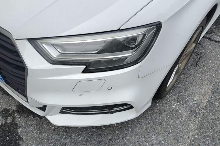 Used Audi A3 2019 Sportback 35 TFSI Fashion Edition China VI Emission Standard Left Front Headlight