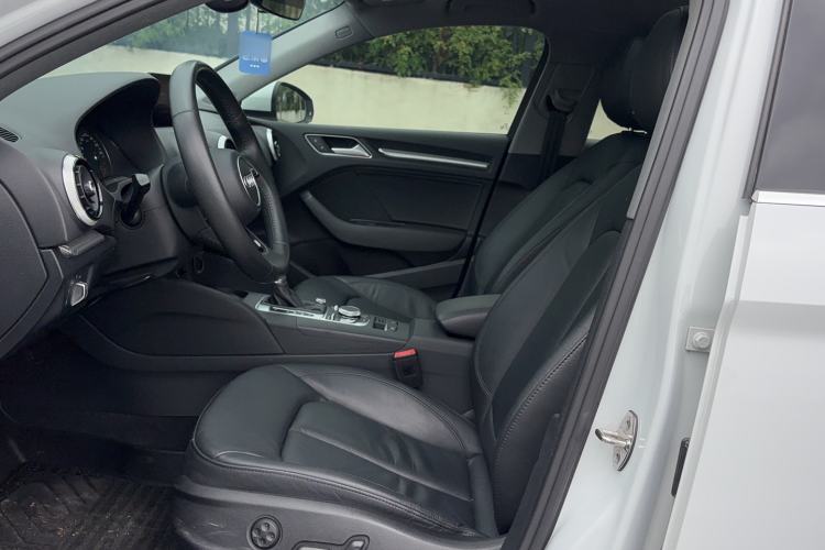 Used Audi A3 2019 Limousine 35 TFSI Style Version China V Emission Standard Left Front Seat