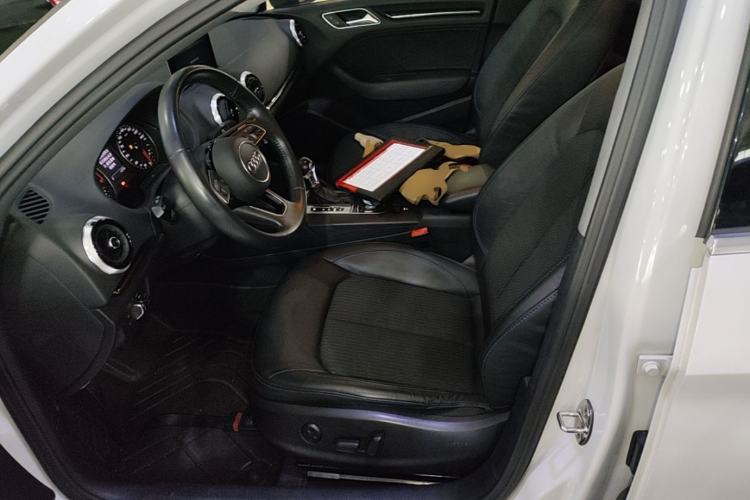 Used Audi A3 2019 Limousine 35 TFSI Fashion Edition China V standard Left Front Seat