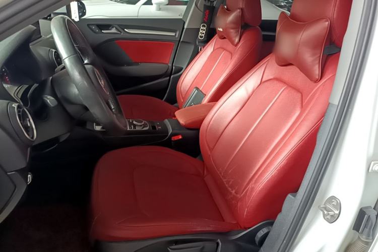 Used Audi A3 2019 Limousine 35 TFSI Ambition China VI Left Front Seat
