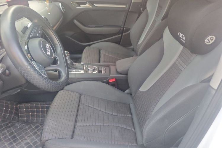 Used Audi A3 2019 Limousine 35 TFSI Sporty Version China VI Left Front Seat