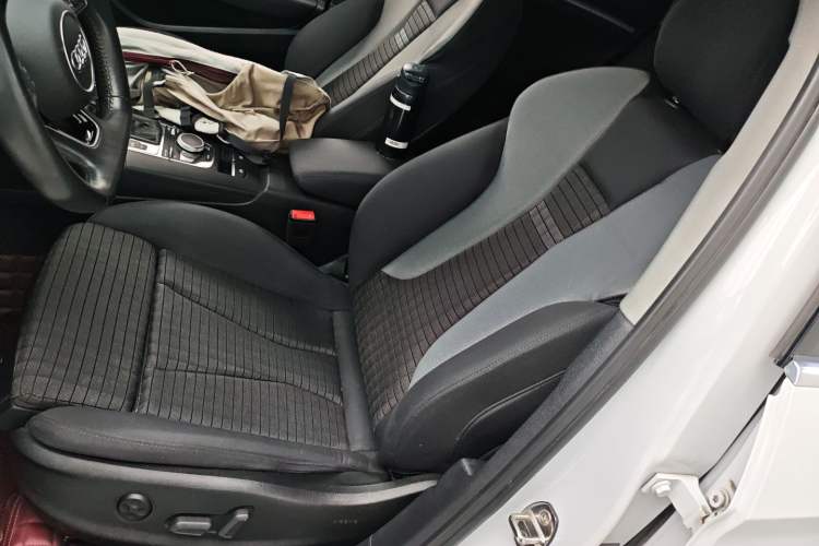 Used Audi A3 2019 Limousine 35 TFSI Sport Edition China V Emission Standard Left Front Seat