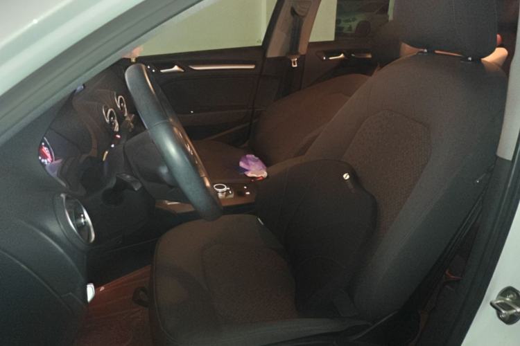 Used Audi A3 2019 Limousine 35 TFSI Ambition China VI Left Front Seat