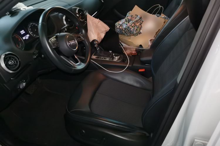 Used Audi A3 2019 Sportback 35 TFSI Fashion Edition China V Left Front Seat