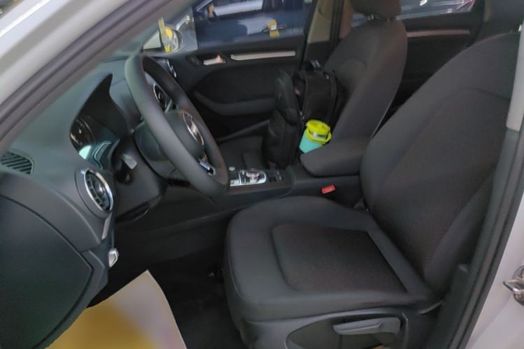Used Audi A3 2019 Limousine 35 TFSI Ambition China VI Left Front Seat