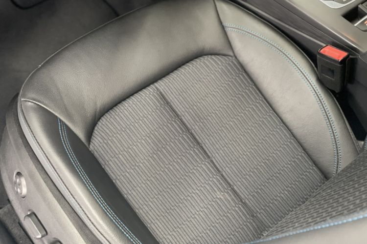 Used Audi A3 2019 Sportback 35 TFSI Fashion Edition China VI Emission Standard Left Front Seat