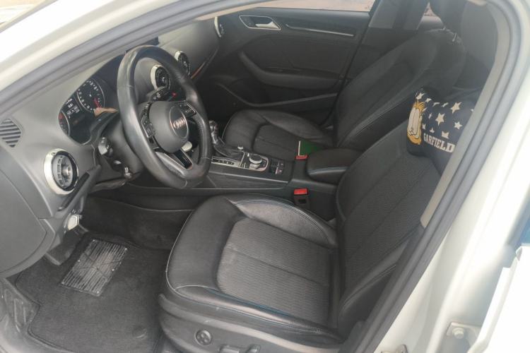 Used Audi A3 2019 Limousine 35 TFSI Fashion Edition China VI Emission Standard Left Front Seat