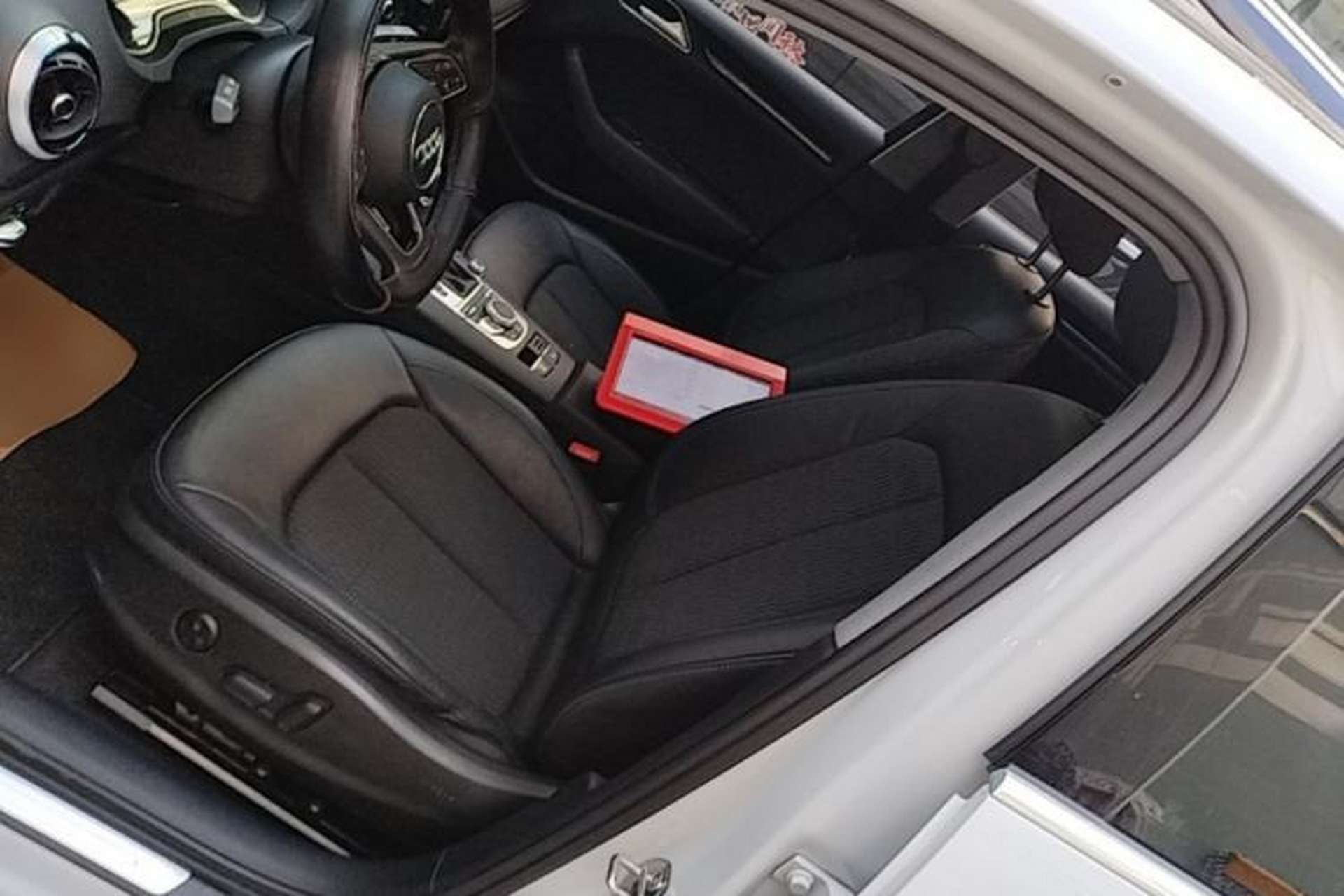 Used Audi A3 2019 Limousine 35 TFSI Fashion Edition China VI Emission Standard Left Front Seat