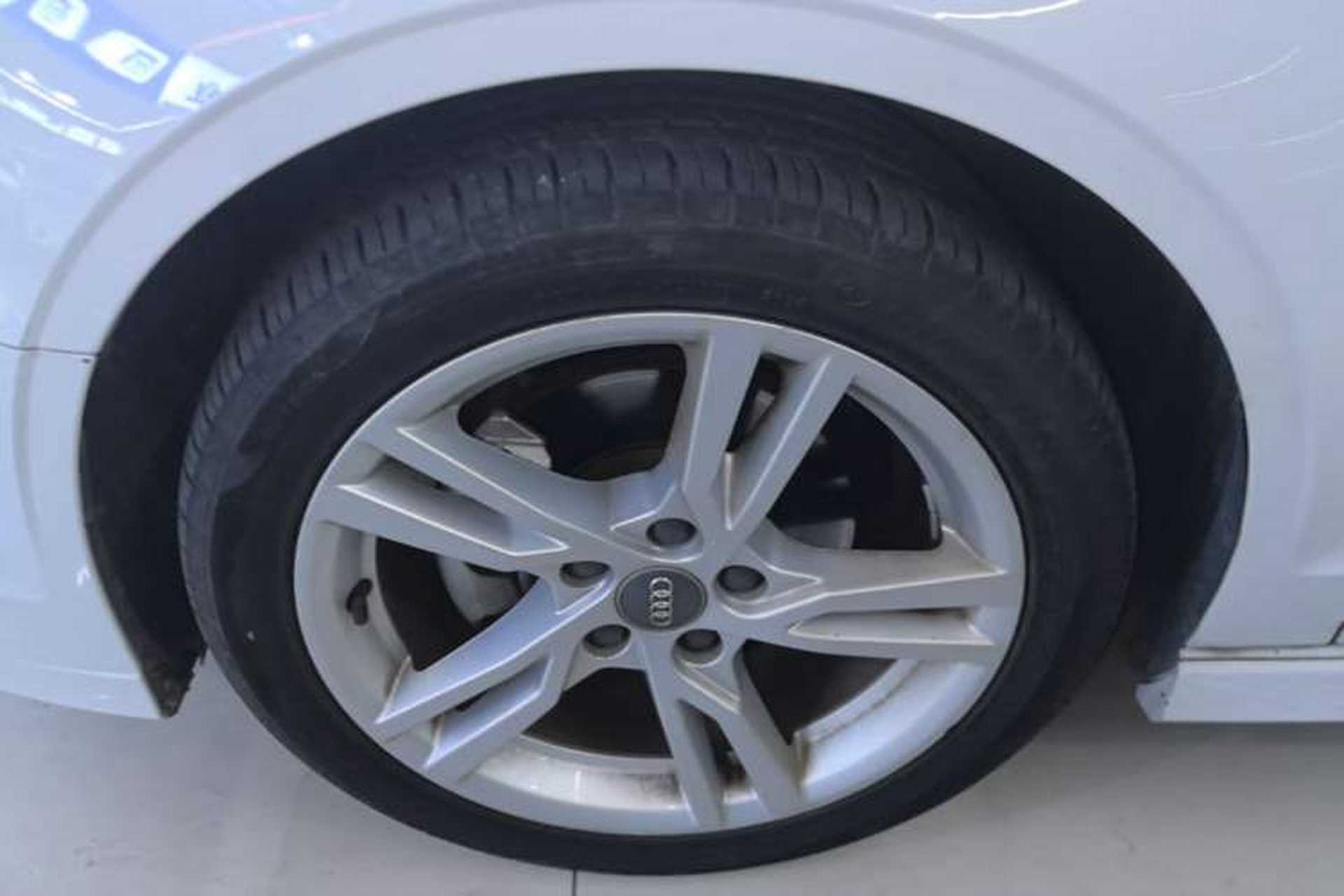 Used Audi A3 2019 Limousine 35 TFSI Fashion Edition China V standard Left Front Wheel Hub