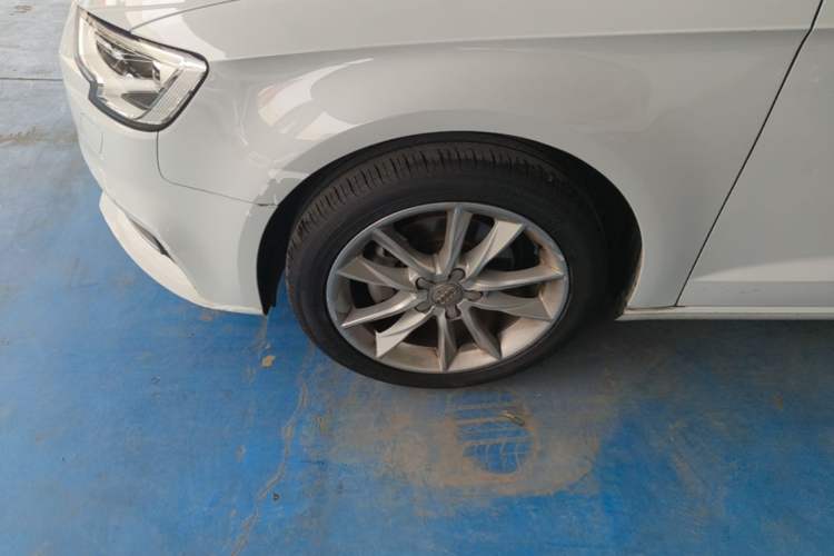 Used Audi A3 2019 Sportback 35 TFSI Ambition China V Left Front Wheel Hub