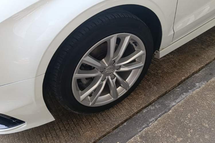 Used Audi A3 2019 Limousine 35 TFSI Ambition China V Left Front Wheel Hub