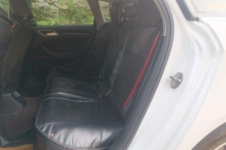 Used Audi A3 2019 Sportback 35 TFSI Fashion Edition China VI Emission Standard Left Rear Seat