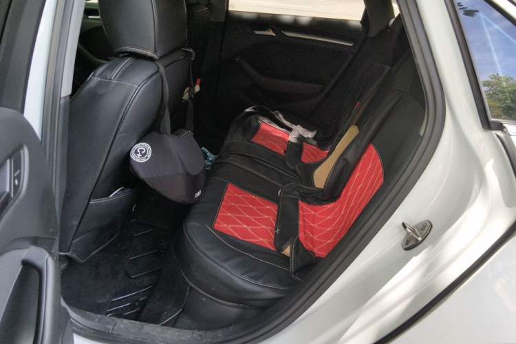 Used Audi A3 2019 Limousine 35 TFSI Ambition China V Left Rear Seat
