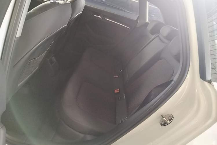 Used Audi A3 2019 Sportback 35 TFSI Ambition China VI Left Rear Seat