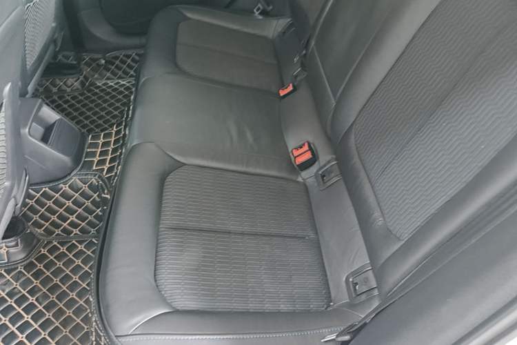 Used Audi A3 2019 Limousine 35 TFSI Fashion Edition China V standard Left Rear Seat