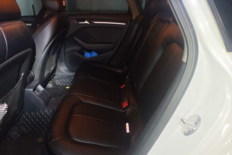 Used Audi A3 2019 Limousine 35 TFSI Ambition China VI Left Rear Seat