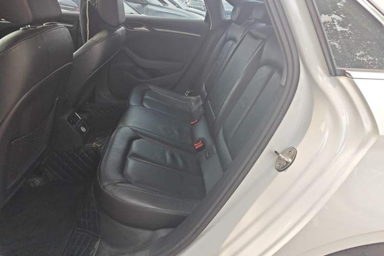 Used Audi A3 2019 Limousine 35 TFSI Style Edition China VI Emission Standard Left Rear Seat