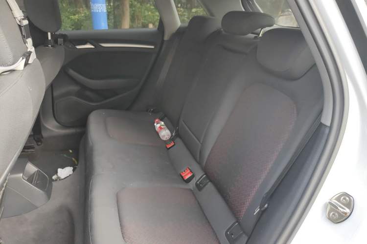 Used Audi A3 2019 Sportback 35 TFSI Ambition China VI Left Rear Seat