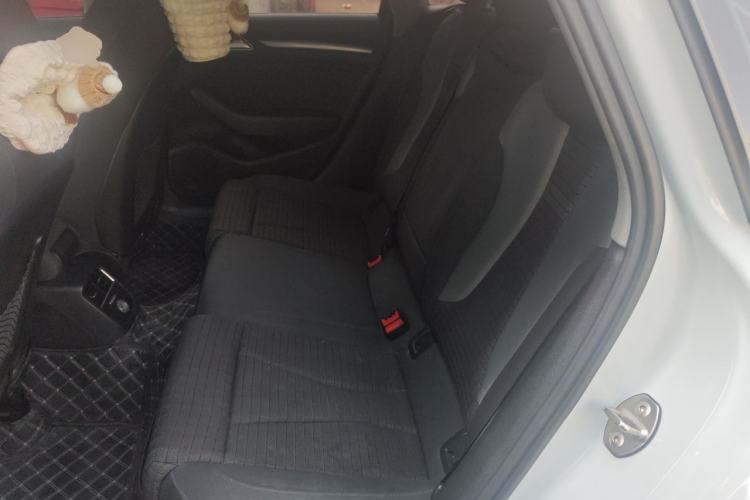 Used Audi A3 2019 Limousine 35 TFSI Sporty Version China VI Left Rear Seat