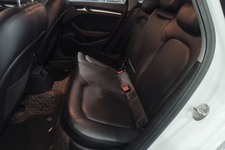 Used Audi A3 2019 Sportback 35 TFSI Ambition China VI Left Rear Seat