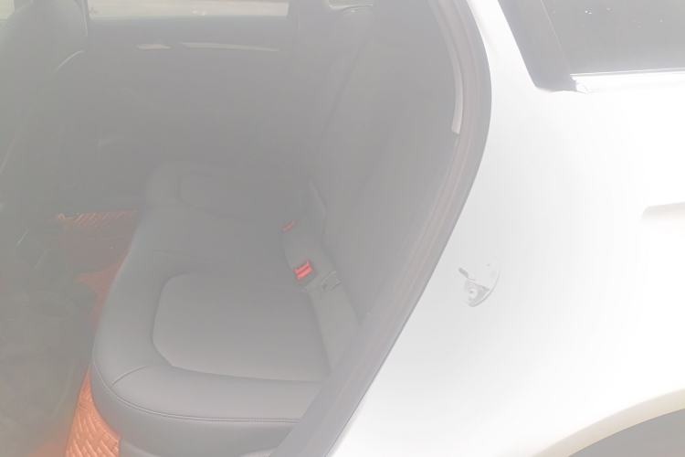 Used Audi A3 2019 Sportback 35 TFSI Ambition China VI Left Rear Seat