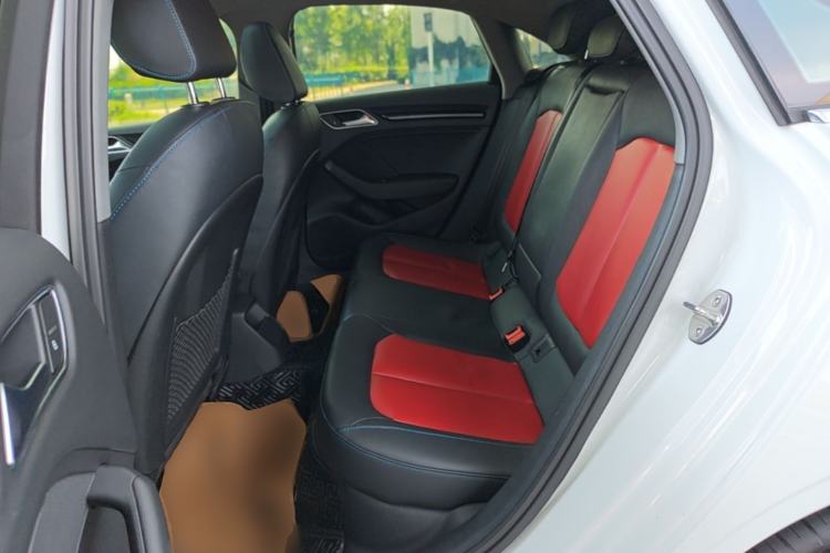 Used Audi A3 2019 Limousine 35 TFSI Fashion Edition China VI Emission Standard Left Rear Seat